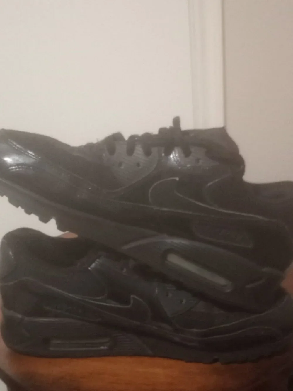 Nike Air Max 90 Triple Black Patent Leather Sneakers 443817-002 women's Size 11 - Picture 12 of 13